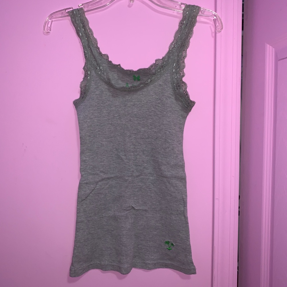 Grey tank top